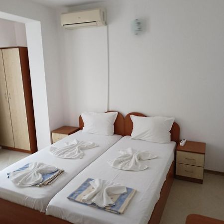 Guest House Ralitsa Pomorie Luaran gambar
