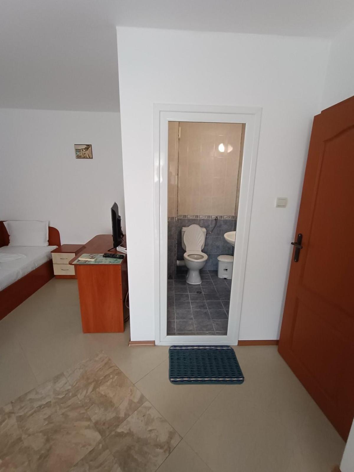 Guest House Ralitsa Pomorie Luaran gambar